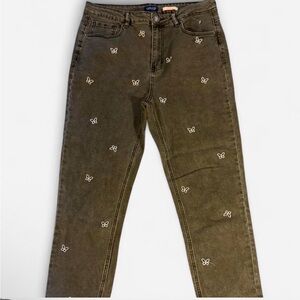 Angel Kiss Embroidered Black Jeans